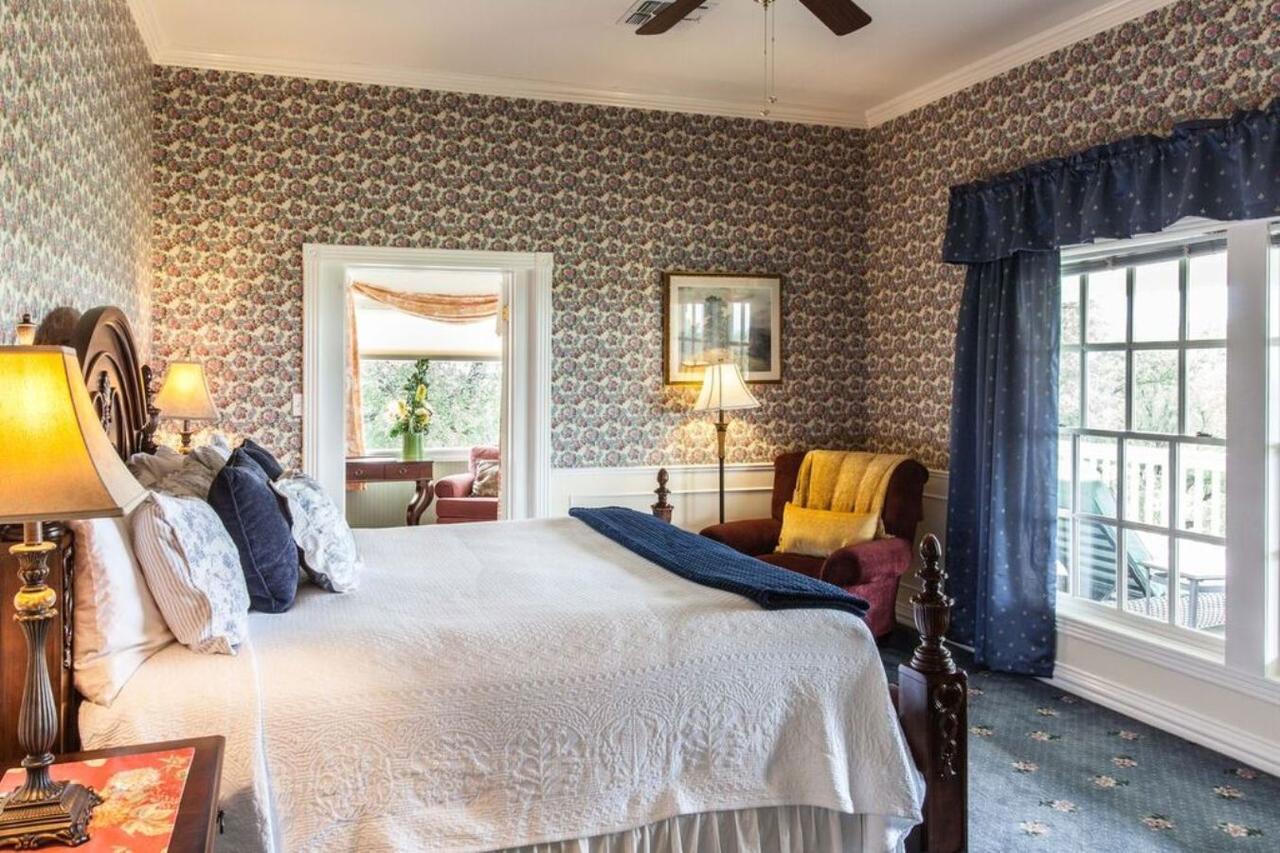 Rose Hill Retreat Aaa Four Diamond Inn Stonewall Zewnętrze zdjęcie